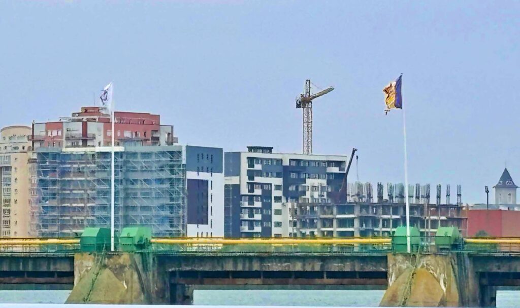 Piața imobiliară în vara 2025. Care sunt prețurile locuințelor în marile orașe din România